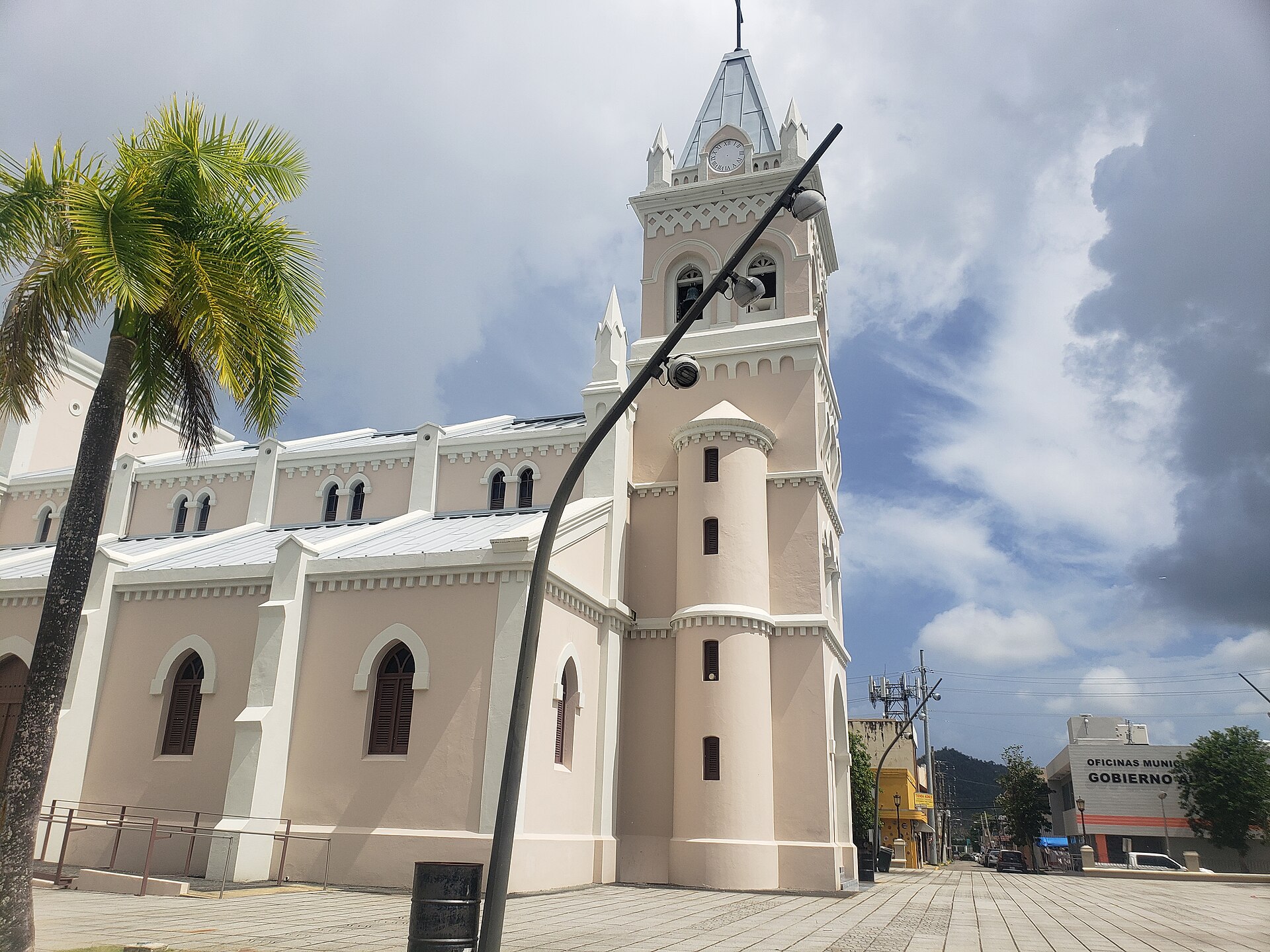 Co-Cathedral Dulce Nombre de Jesús in Humacao